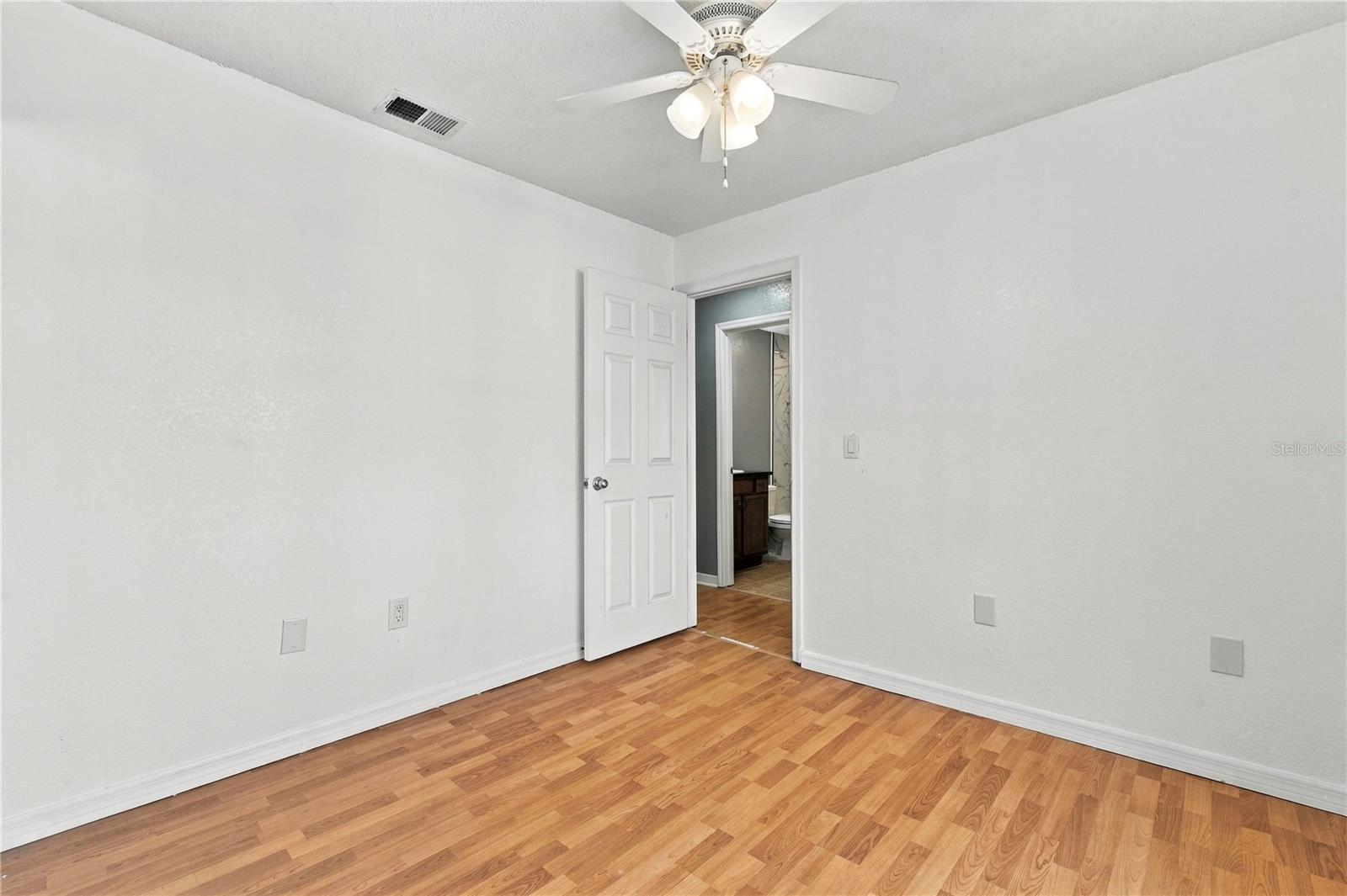738 HAVEN PL — photo 34