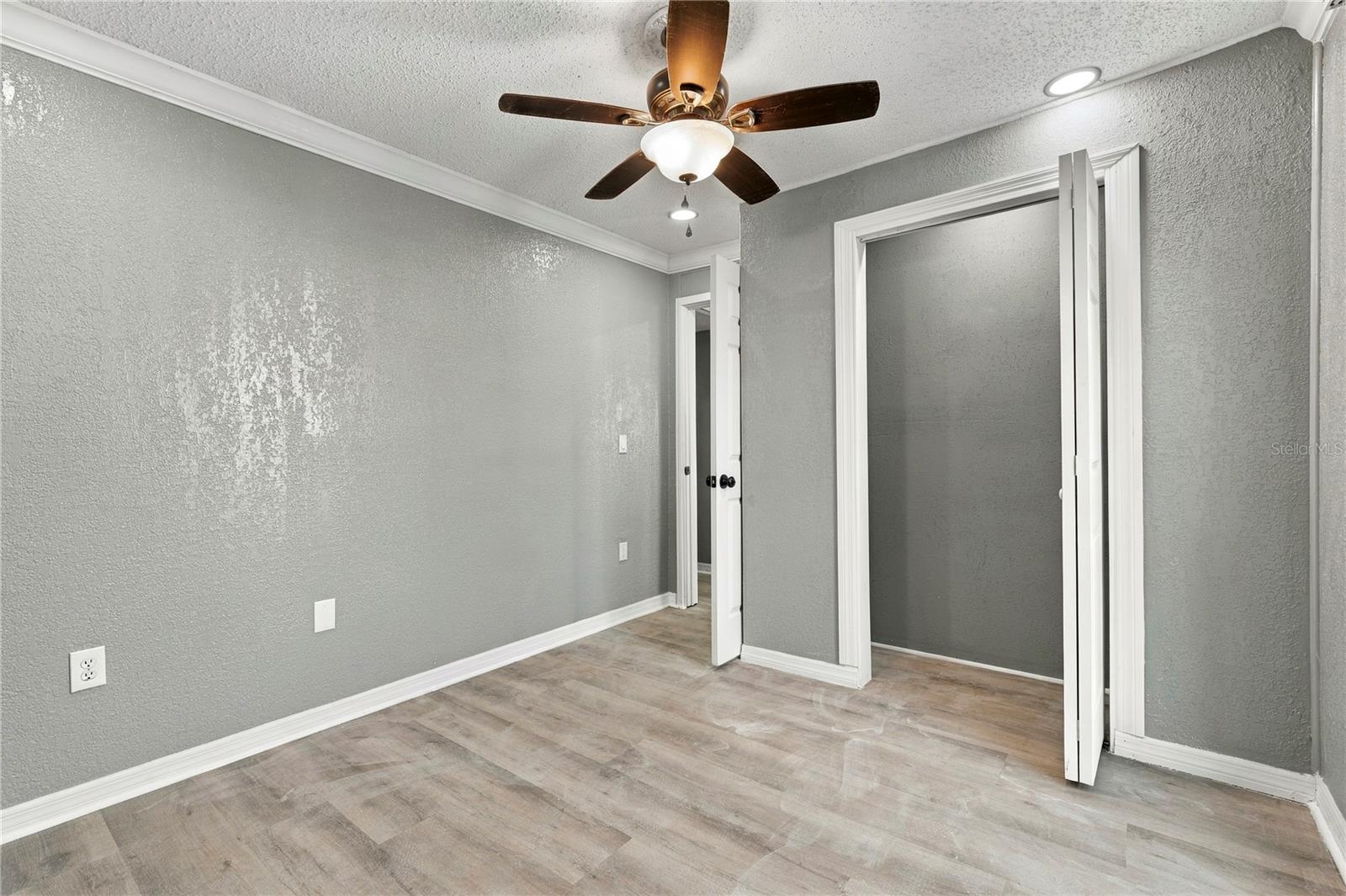 738 HAVEN PL — photo 42