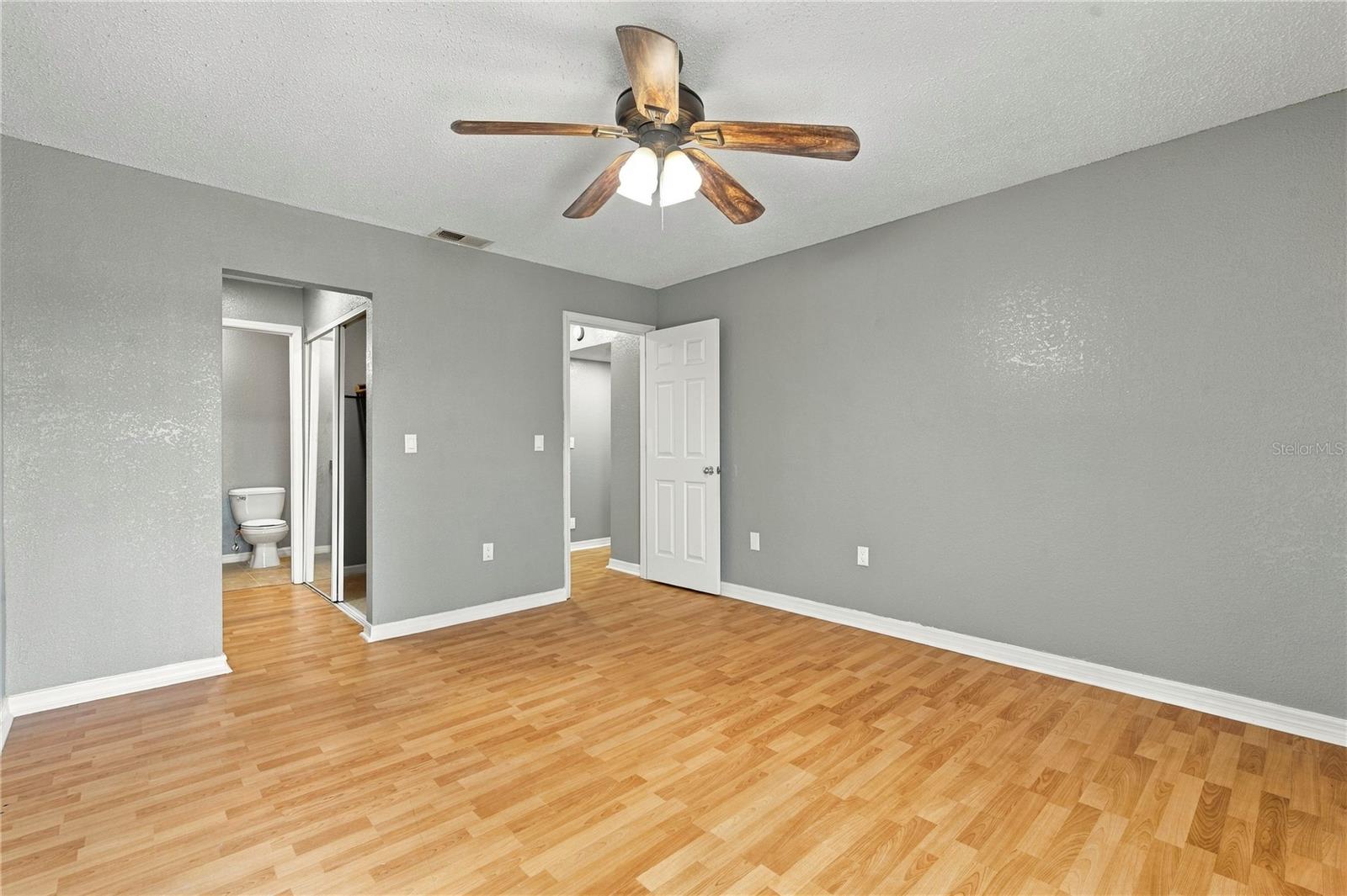 738 HAVEN PL — photo 32