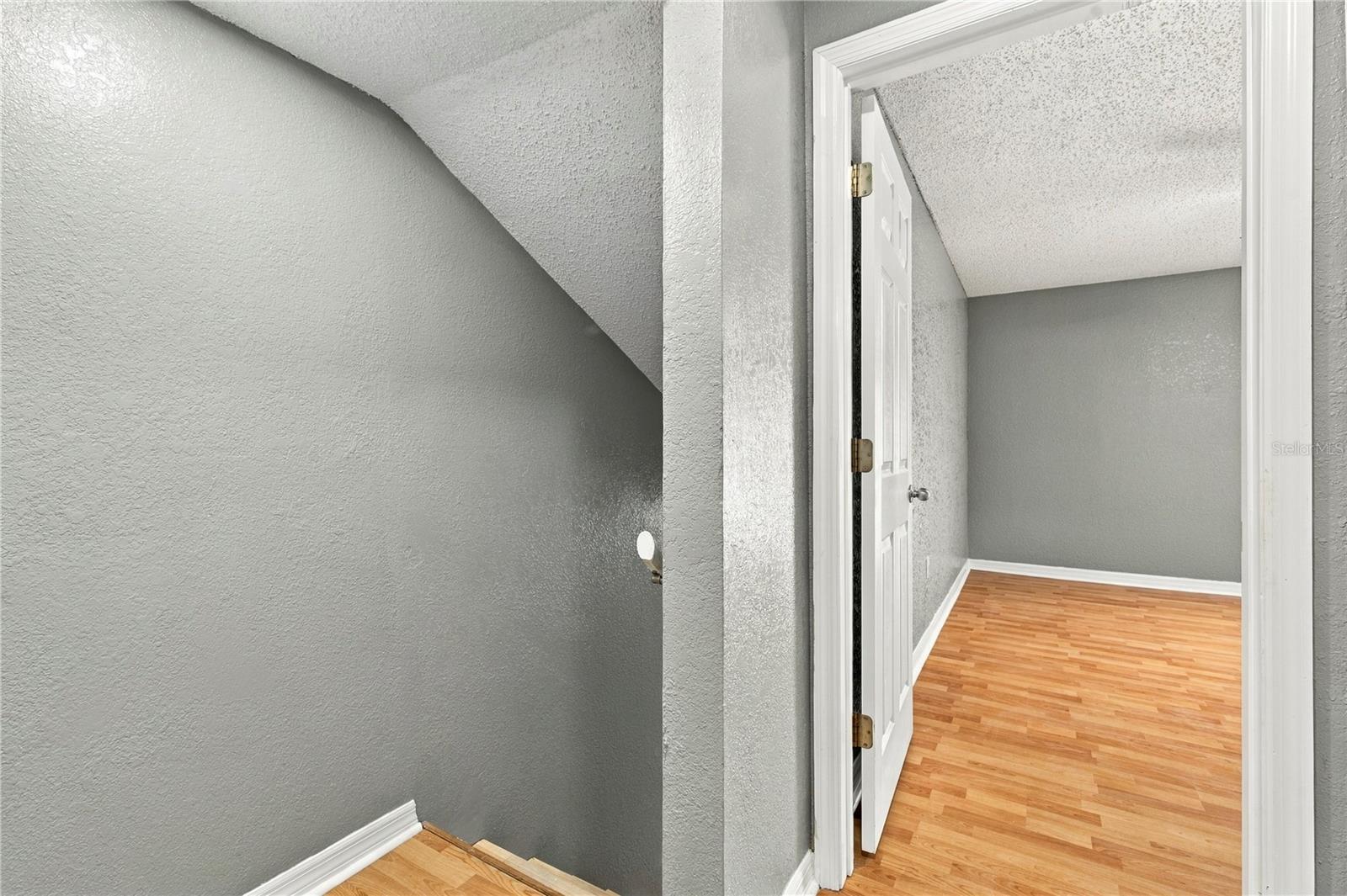 738 HAVEN PL — photo 40