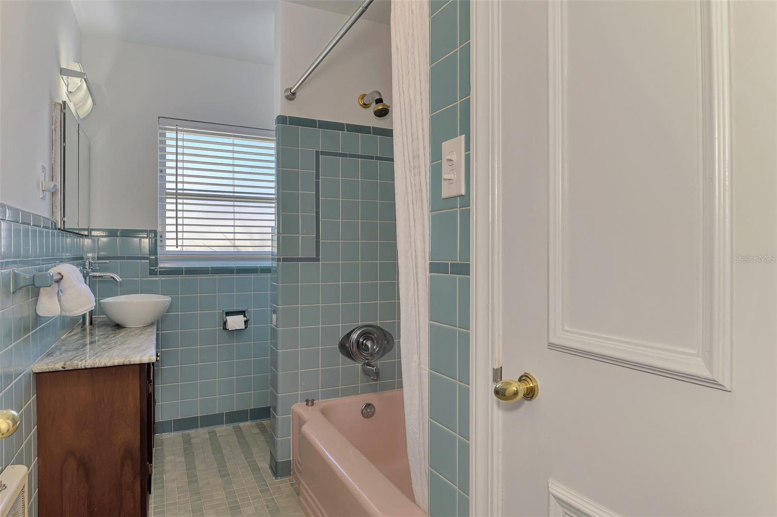 211 46TH ST W — photo 22