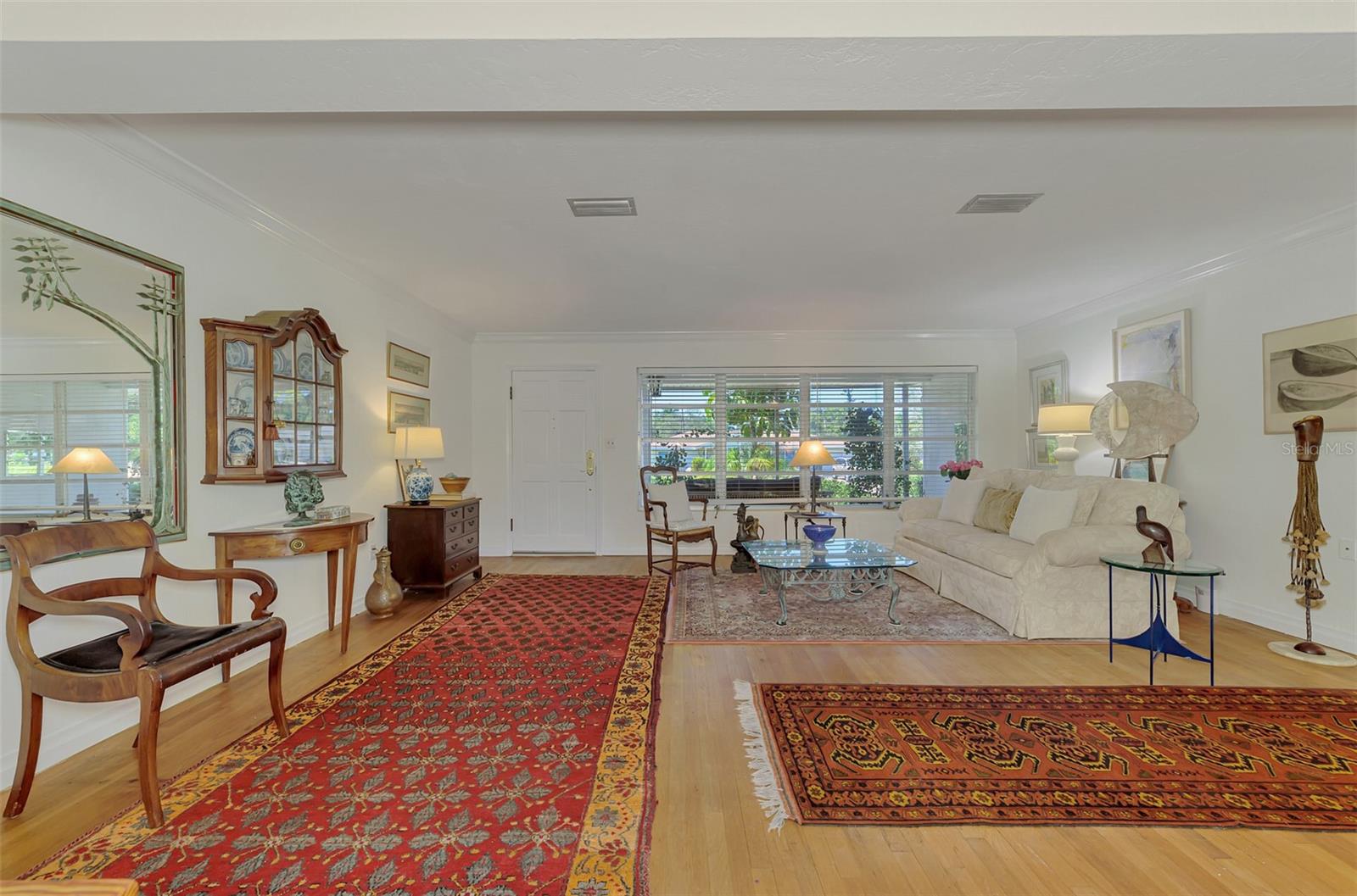 211 46TH ST W — photo 10