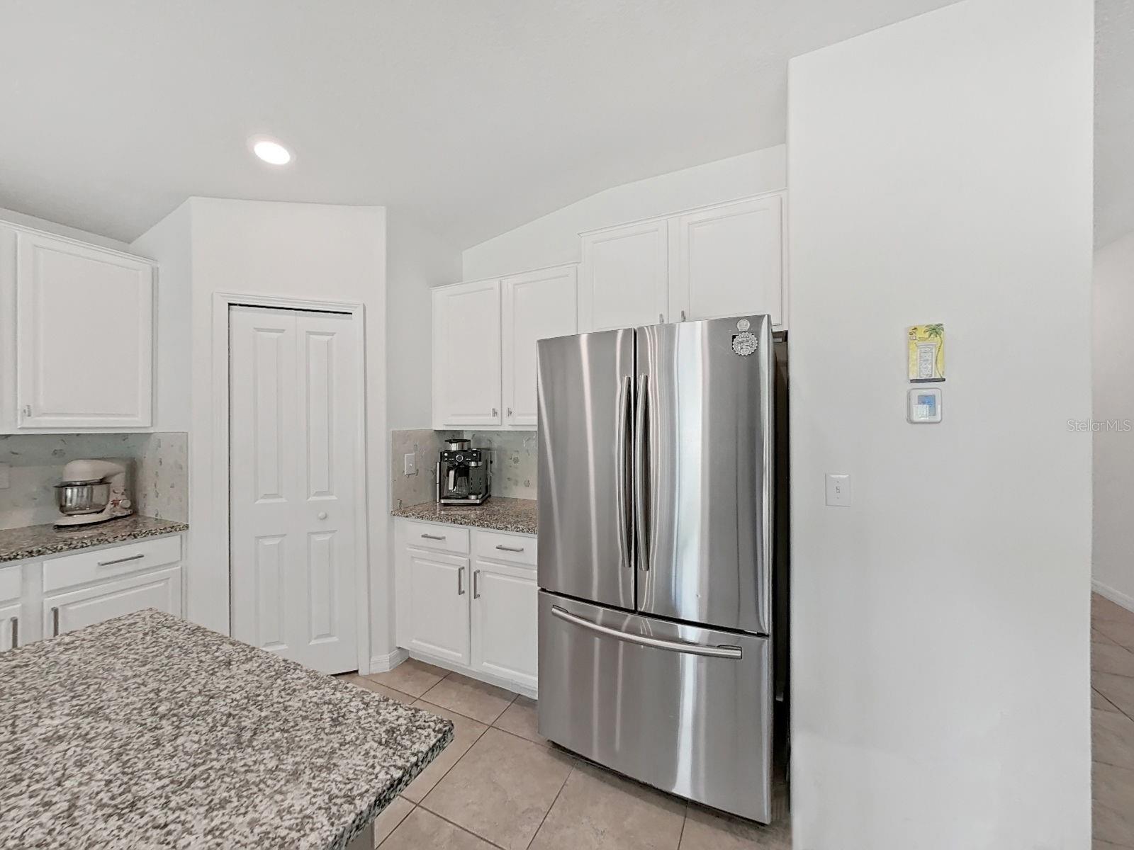 5037 WHITE CHICORY DR — photo 16