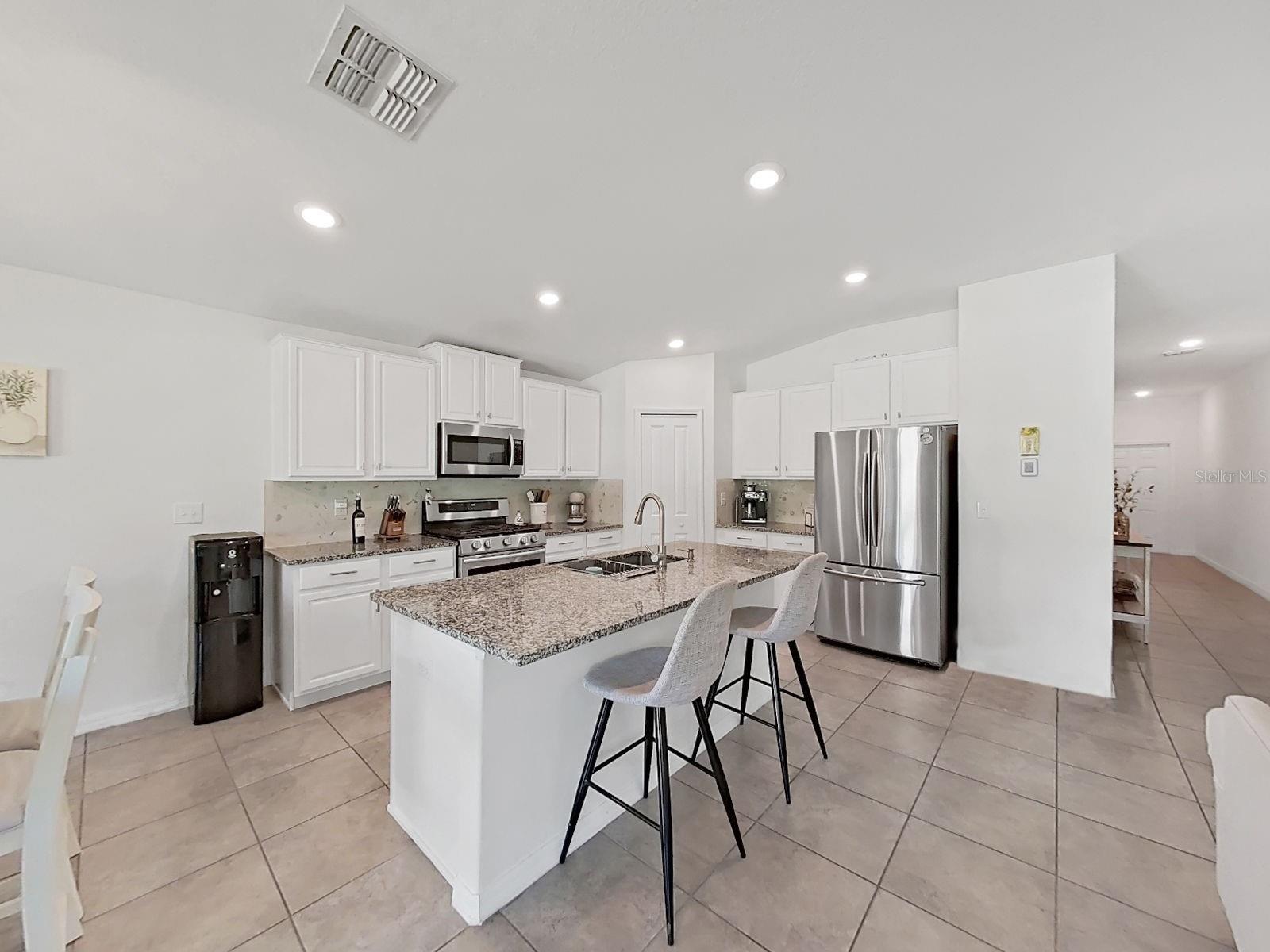 5037 WHITE CHICORY DR — photo 12