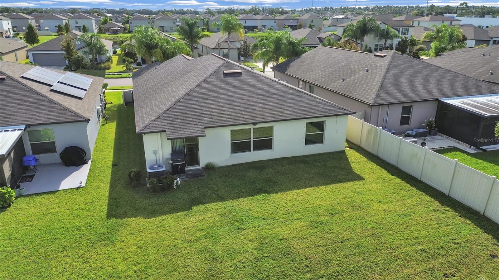 5037 WHITE CHICORY DR — photo 34