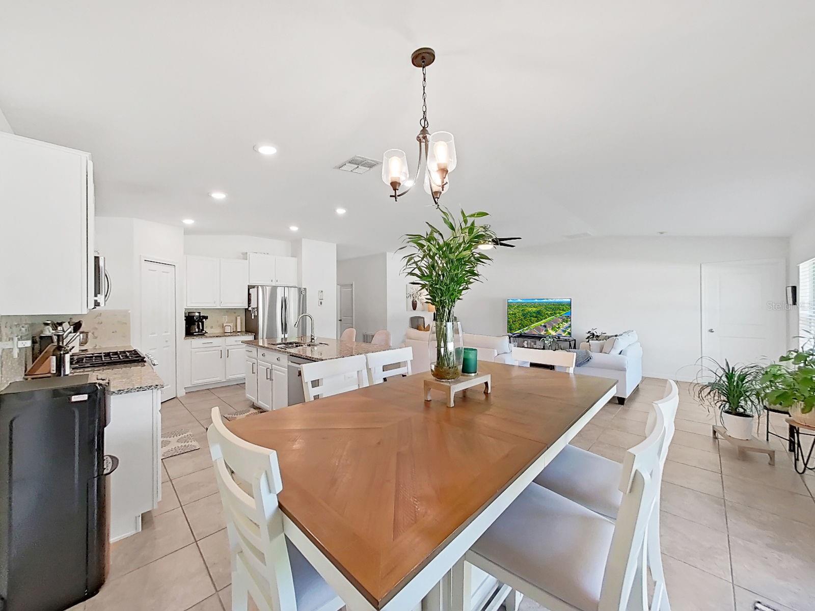 5037 WHITE CHICORY DR — photo 18
