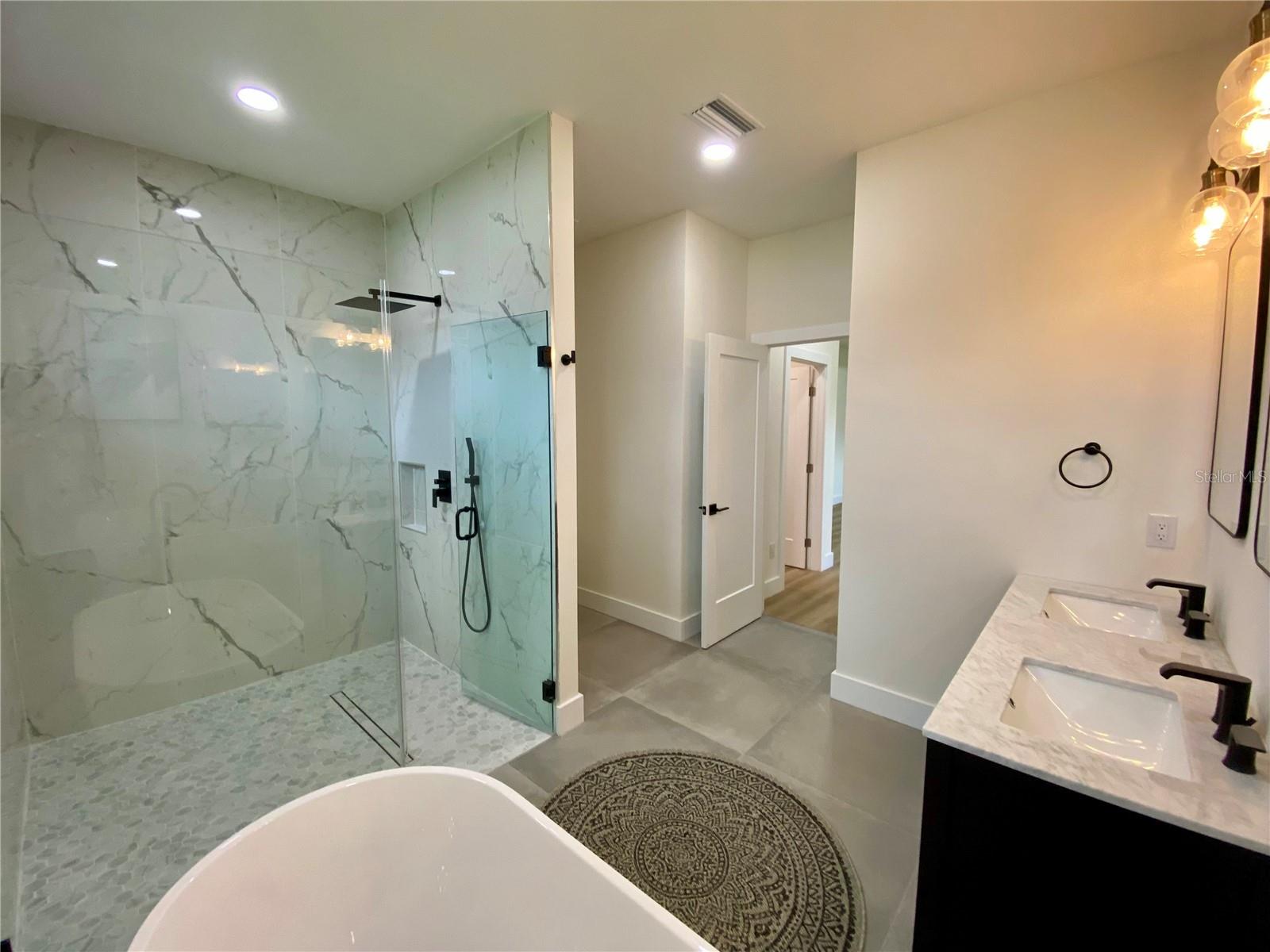3616 BELLEFONTE AVE — photo 32