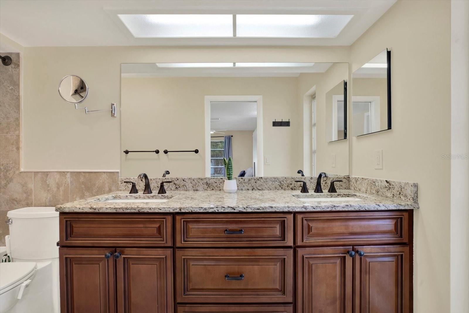 1820 NORTHWOOD DR — photo 19