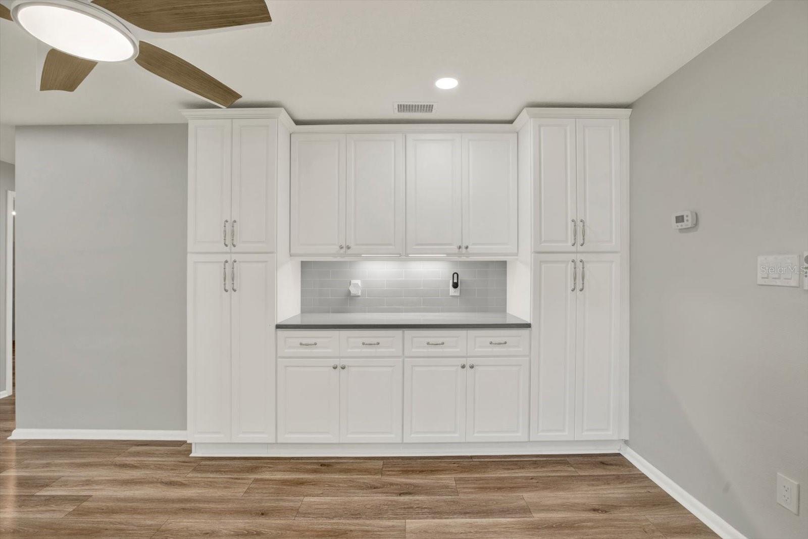 1820 NORTHWOOD DR — photo 15