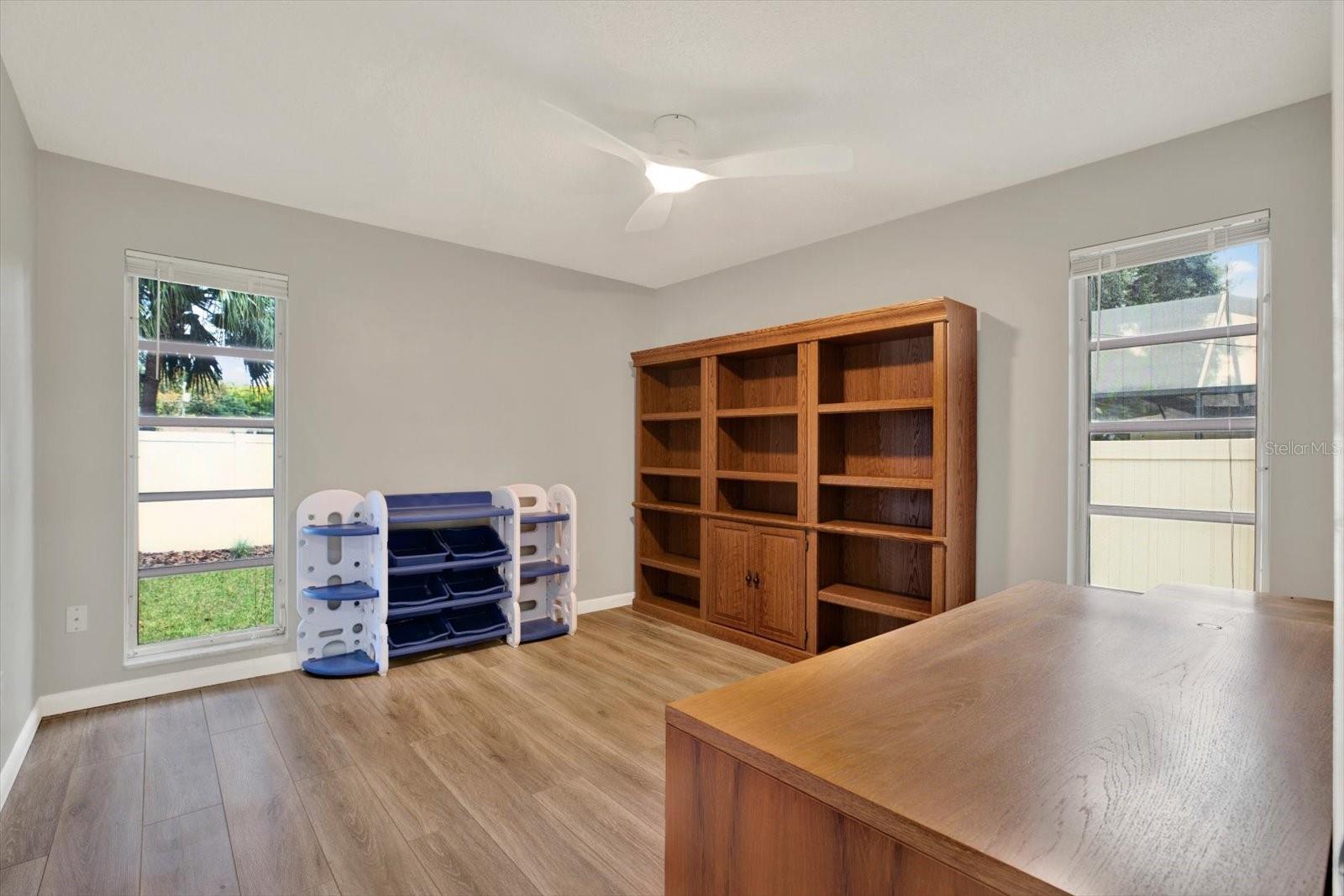 1820 NORTHWOOD DR — photo 27