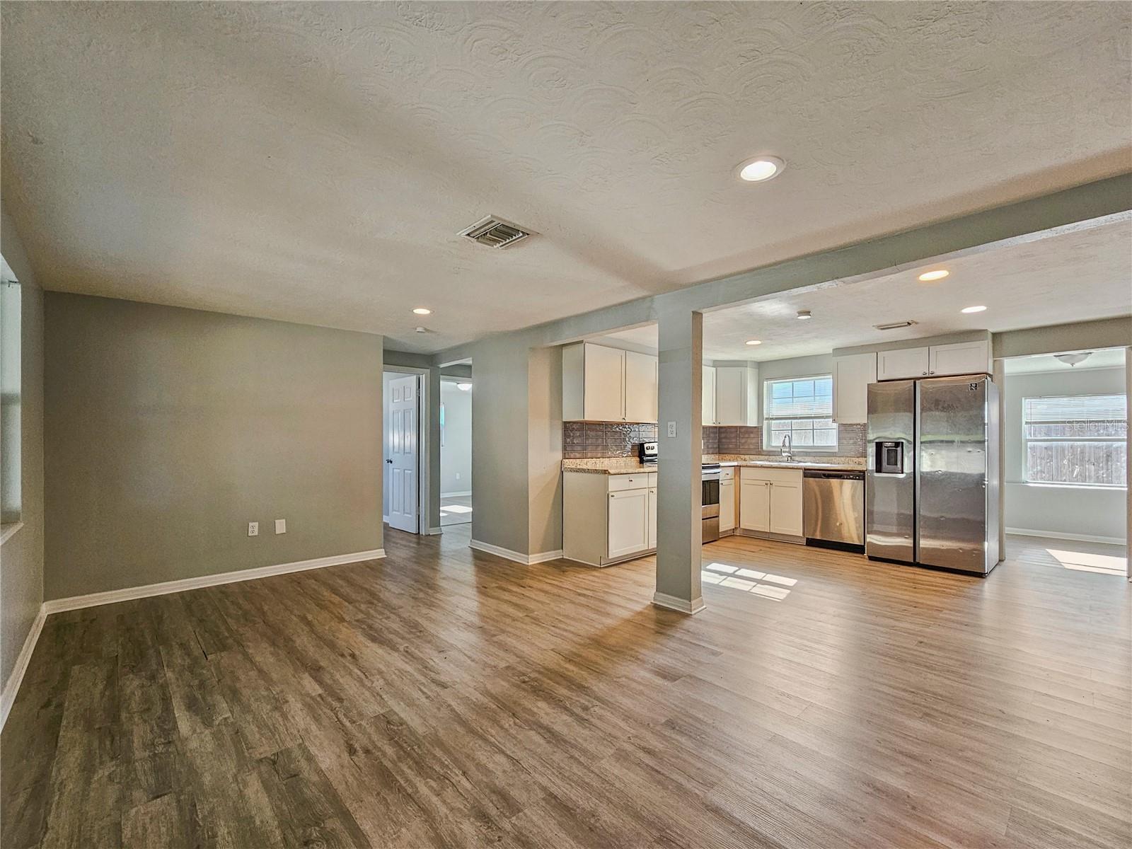 1048 POWERSONG ST — photo 3