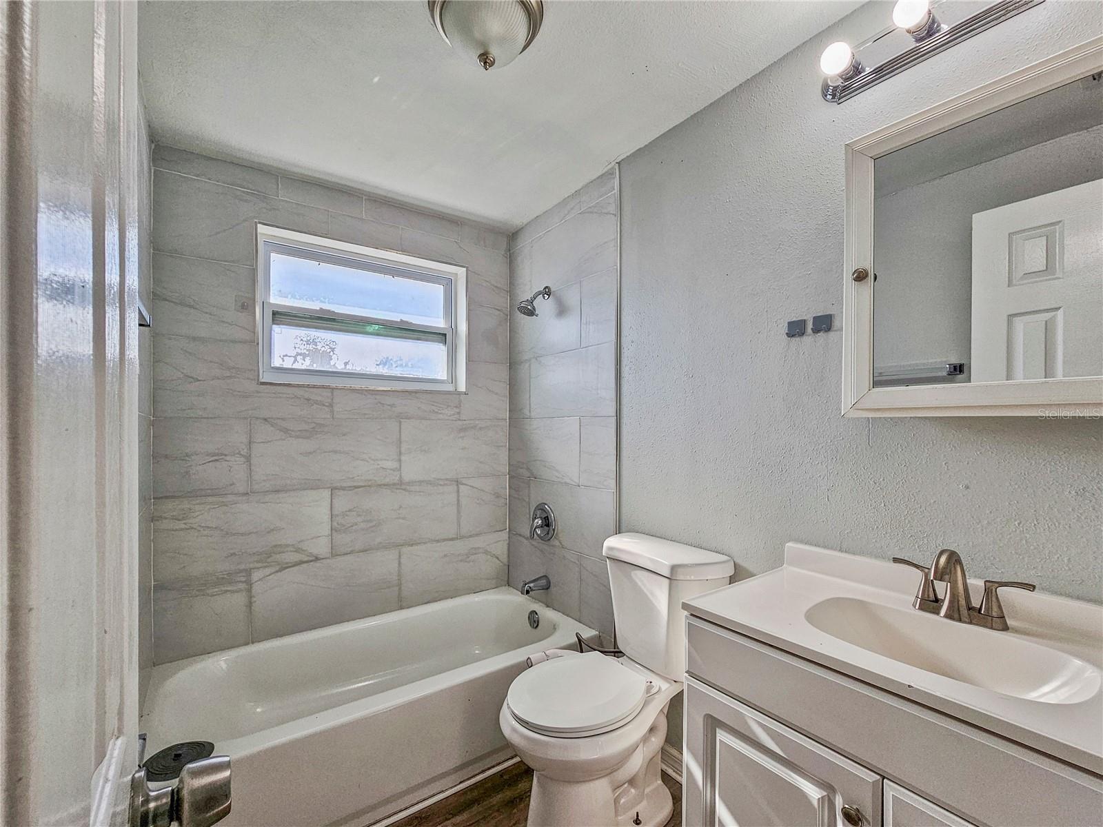 1048 POWERSONG ST — photo 12