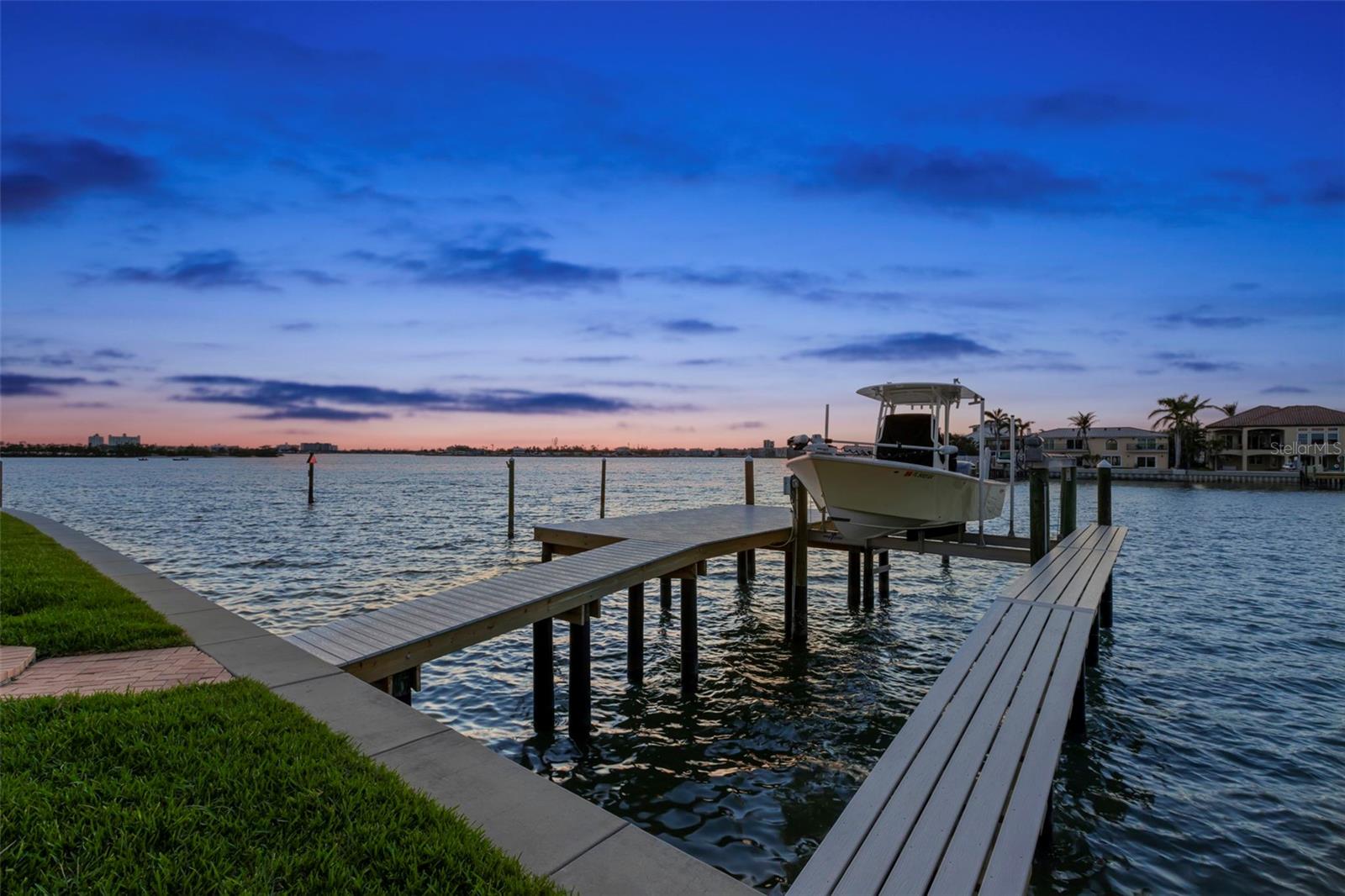 6130 KIPPS COLONY DR W — photo 69