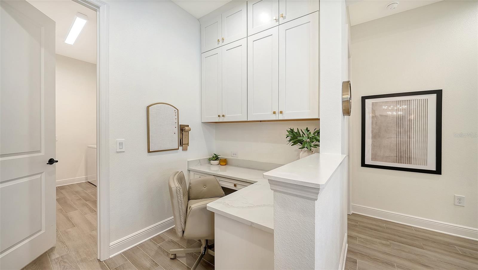 10317 CANAVERAL CIR — photo 29