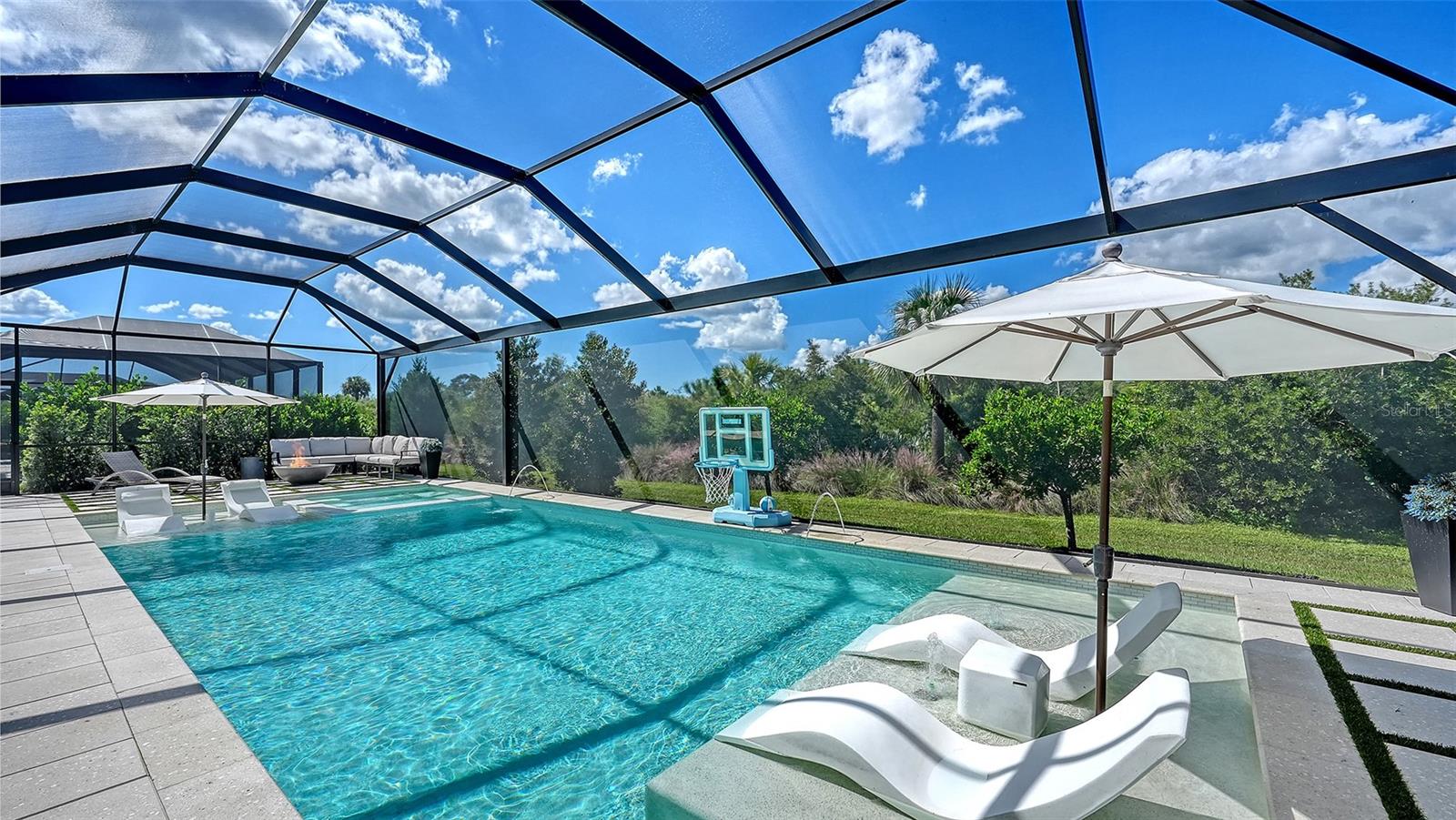 10317 CANAVERAL CIR — photo 47