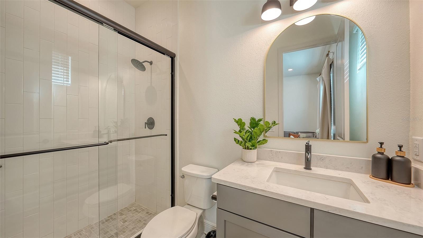 10317 CANAVERAL CIR — photo 38