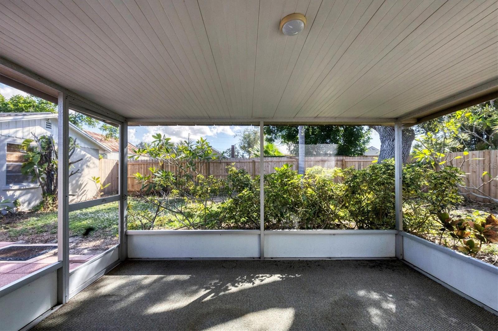 25 1ST AVE — photo 39