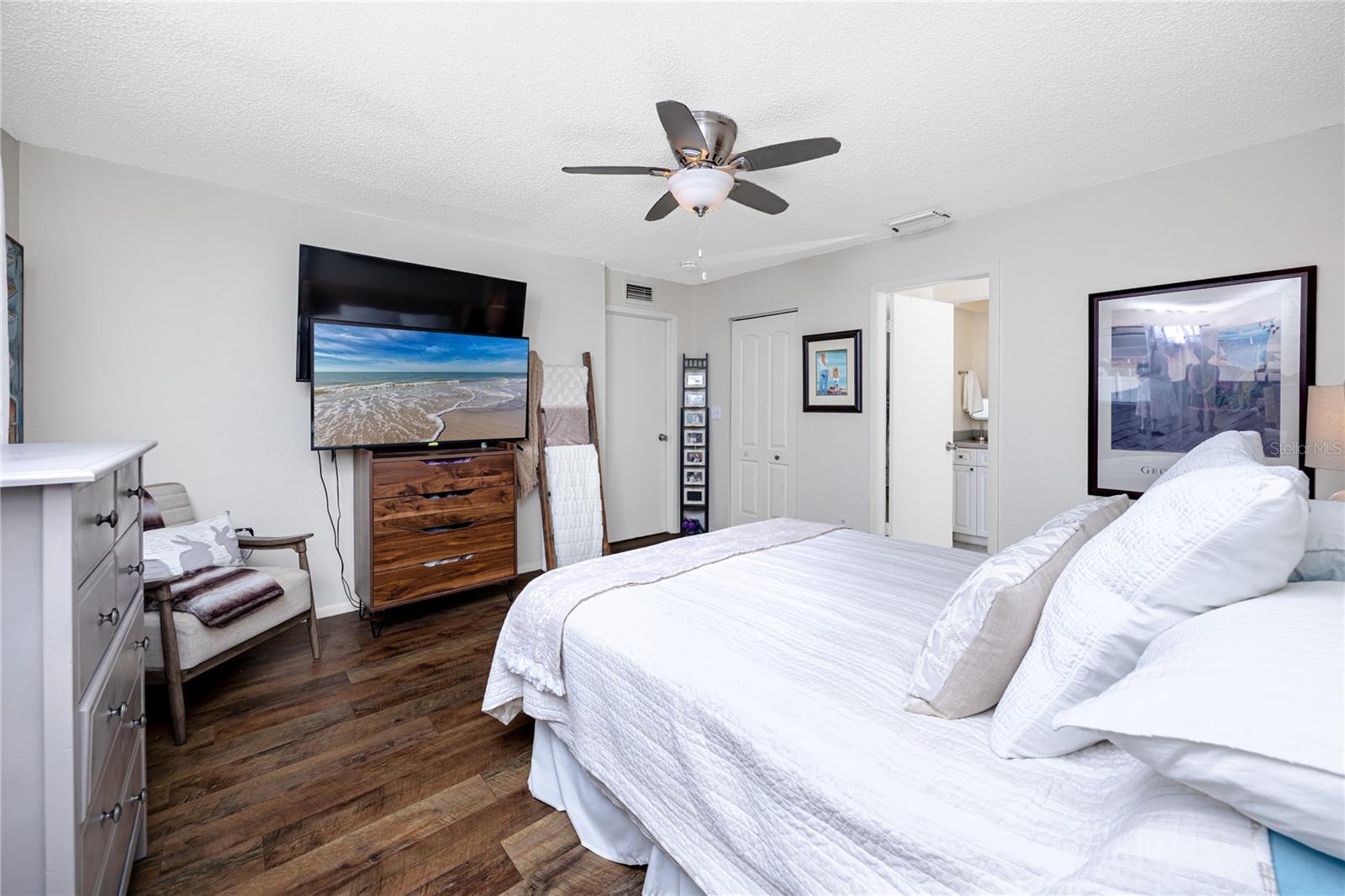 14803 SUNSET DR — photo 23