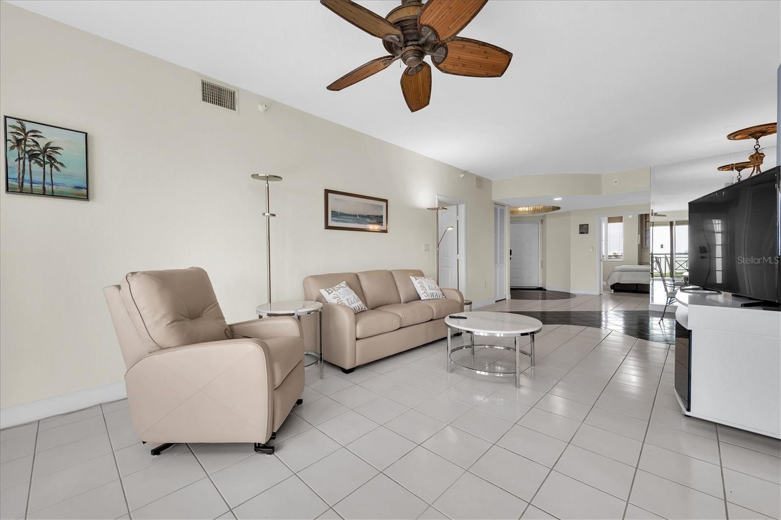 4750 DOLPHIN CAY LN S #604 — photo 4