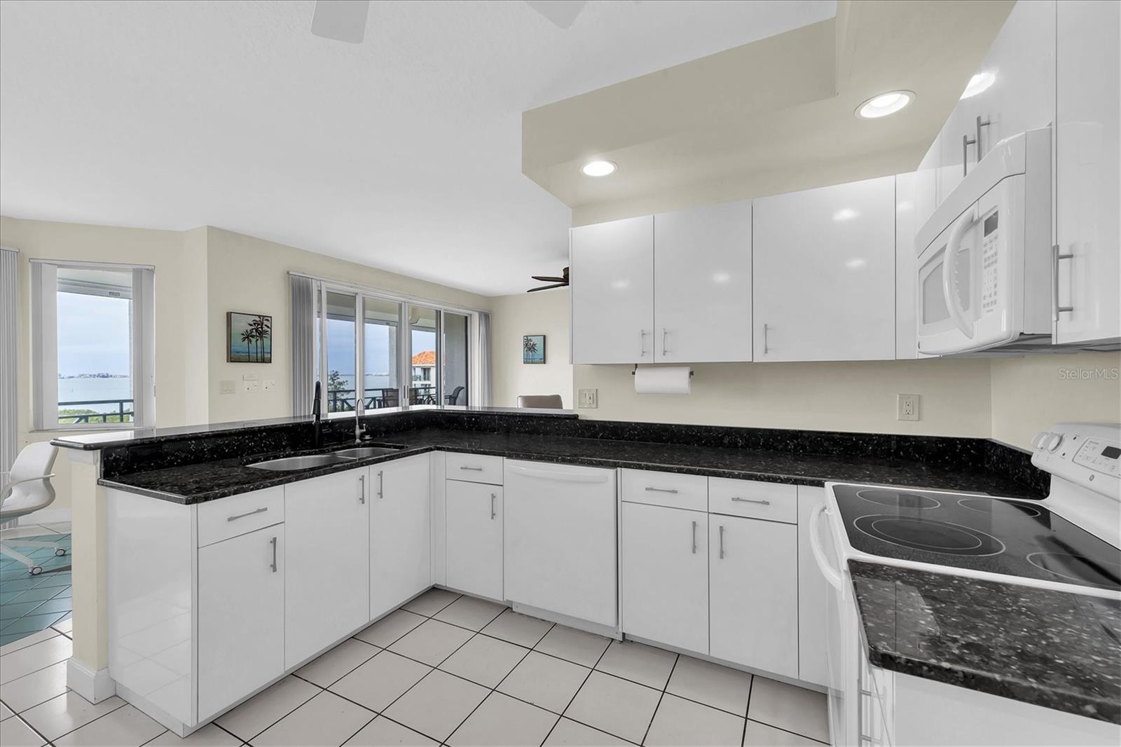 4750 DOLPHIN CAY LN S #604 — photo 17
