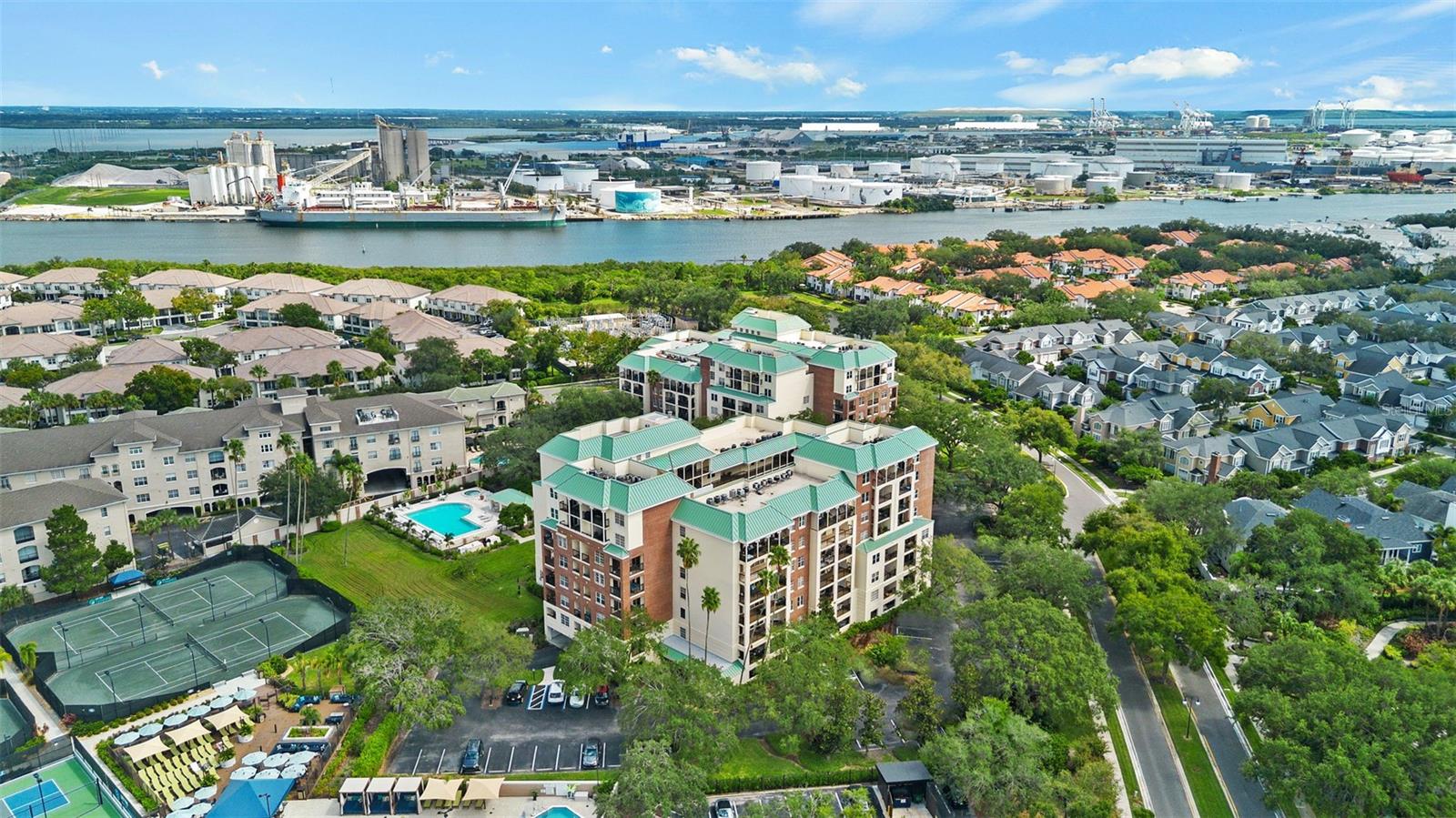 1000 S HARBOUR ISLAND BLVD #2404 — photo 43