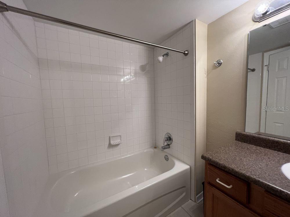 1877 TOUCAN WAY #402 — photo 7