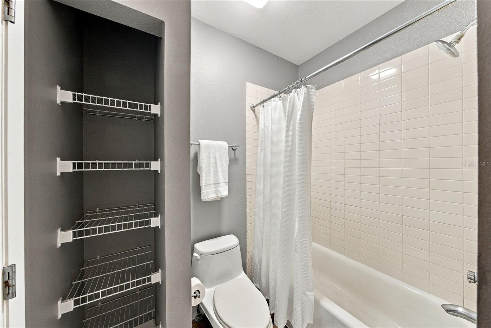 213 S MOODY AVE #1 — photo 19