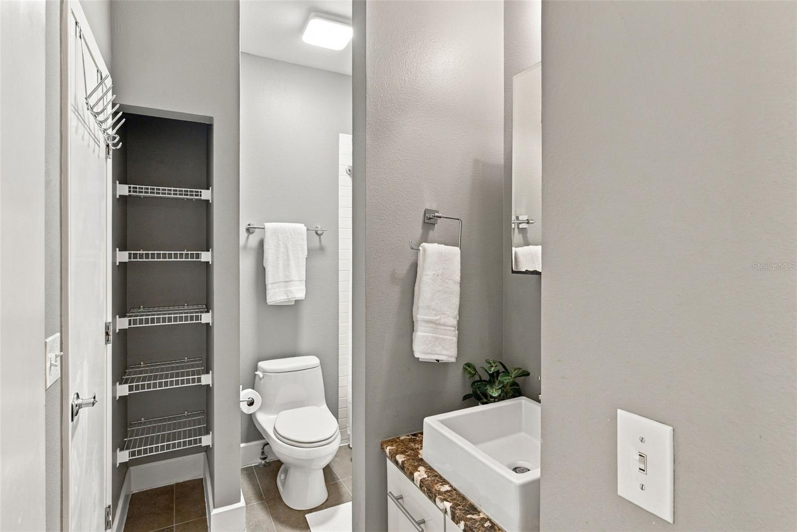 213 S MOODY AVE #1 — photo 18