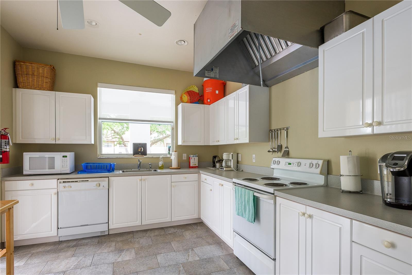 2978 FIELDBROOK PL — photo 60