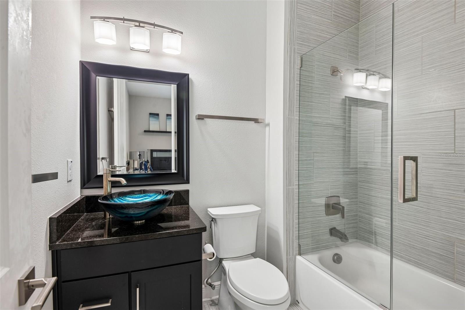 4202 W TACON ST — photo 31