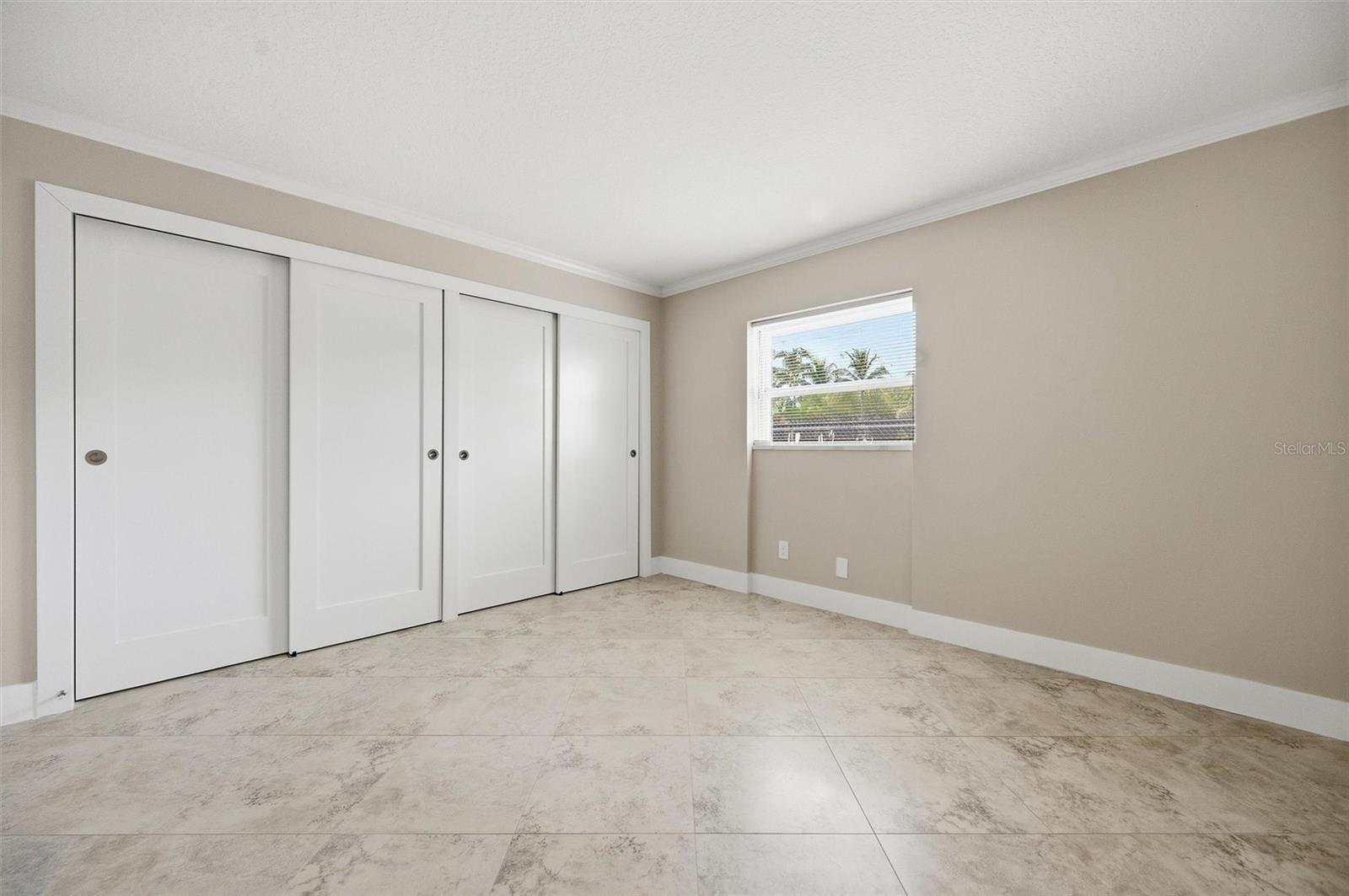 171 GOLDEN GATE PT — photo 21