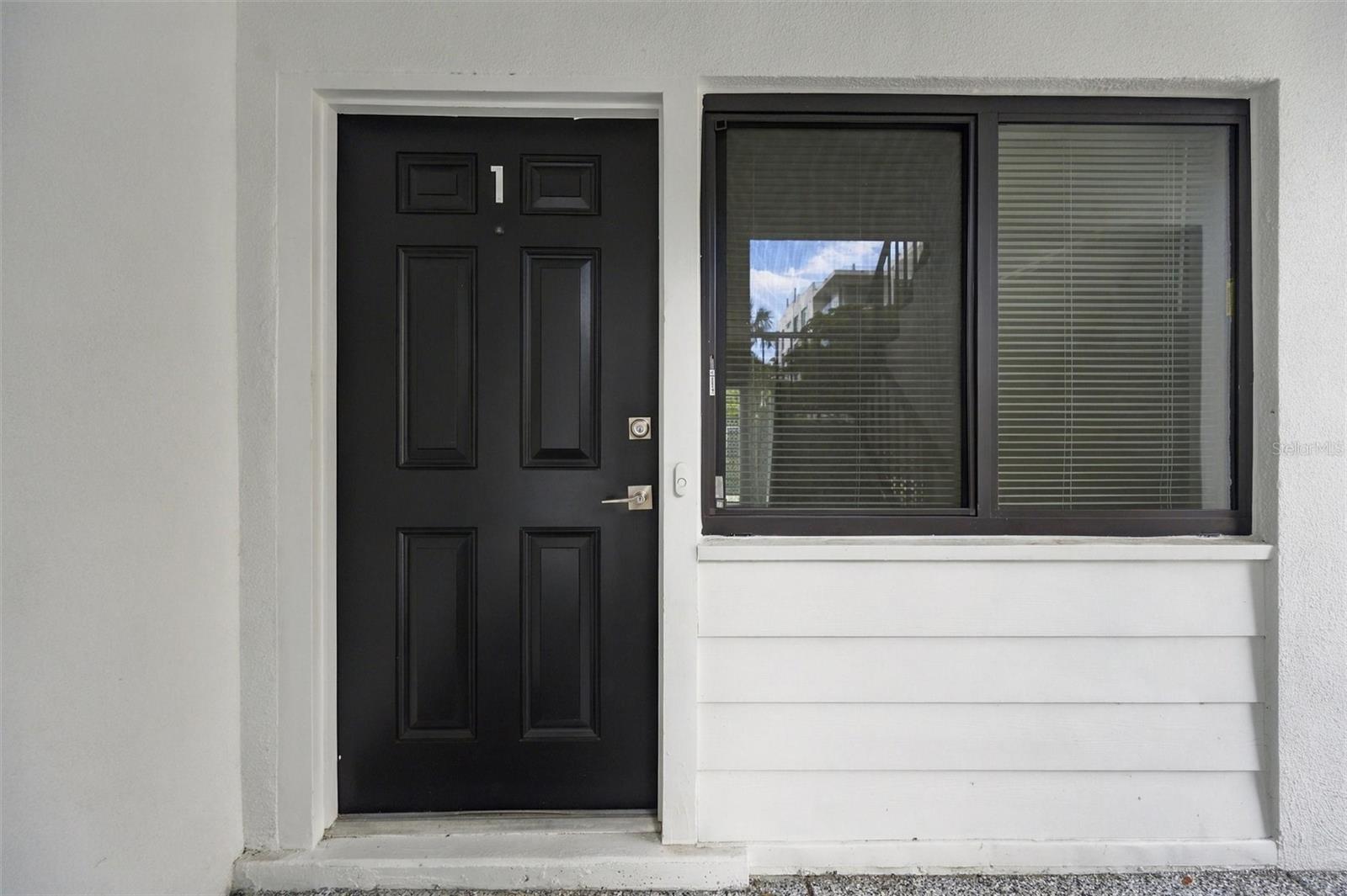 171 GOLDEN GATE PT — photo 7