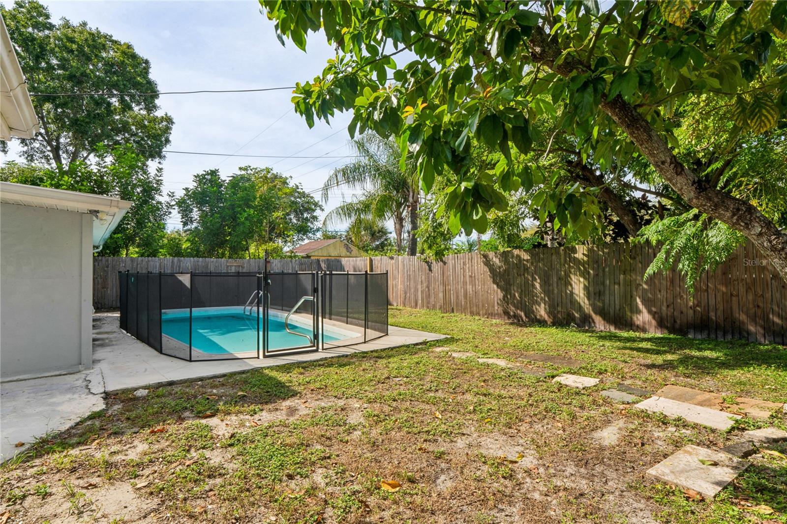 6819 TUTTLE ST — photo 27