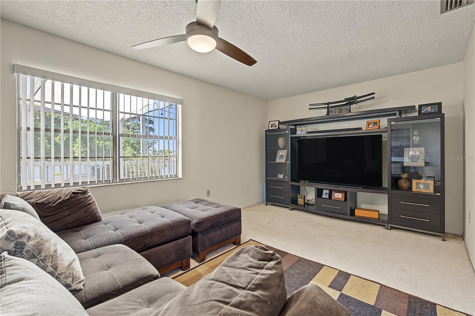 210 LEAFWOOD RD — photo 15