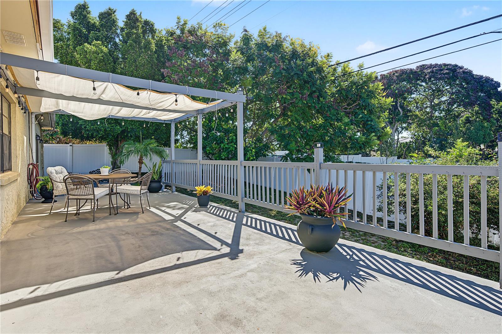 210 LEAFWOOD RD — photo 30