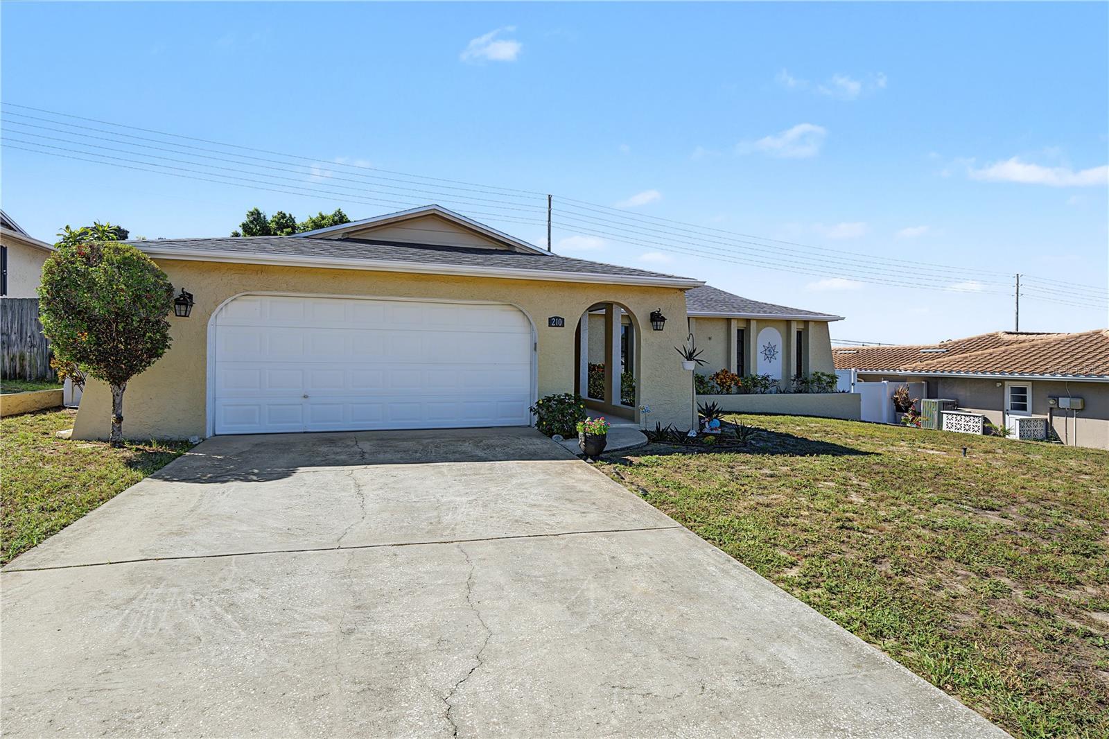 210 LEAFWOOD RD — photo 34