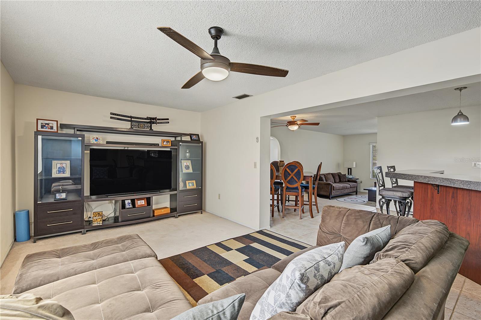 210 LEAFWOOD RD — photo 16