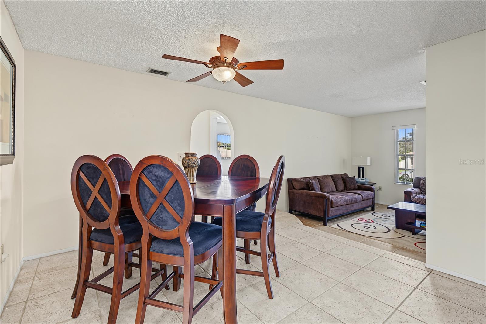 210 LEAFWOOD RD — photo 14