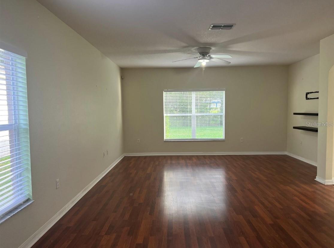 5905 WRENWATER DR — photo 3