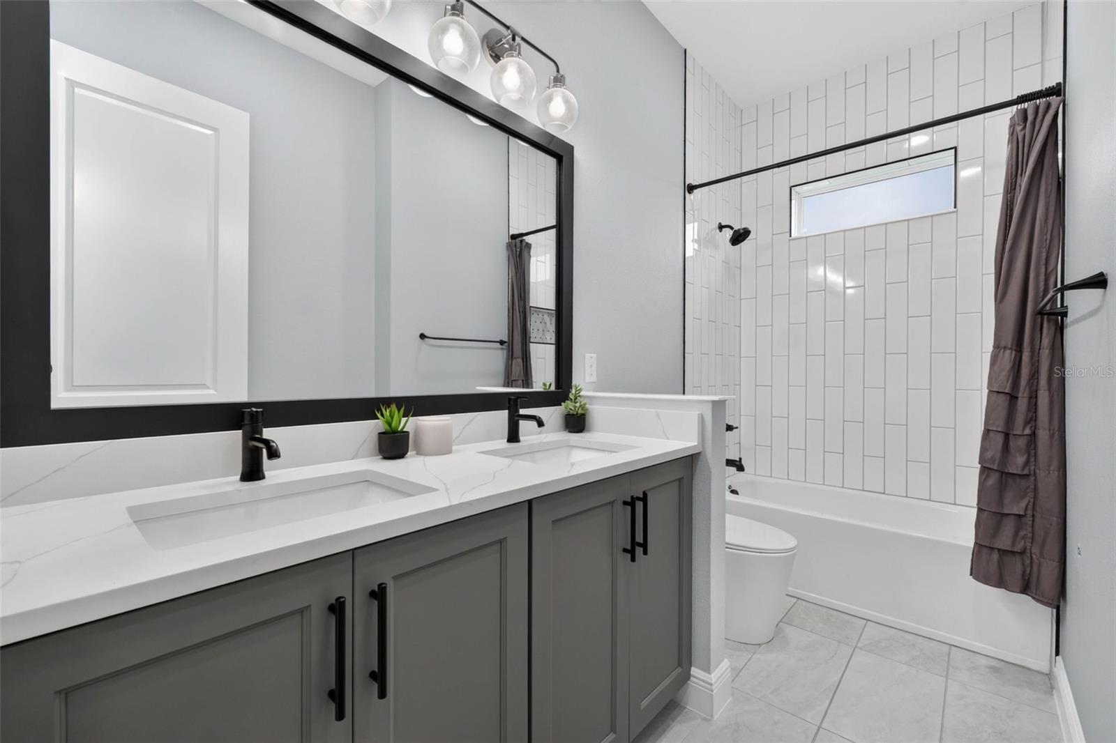 3210 TOUR TRCE — photo 47