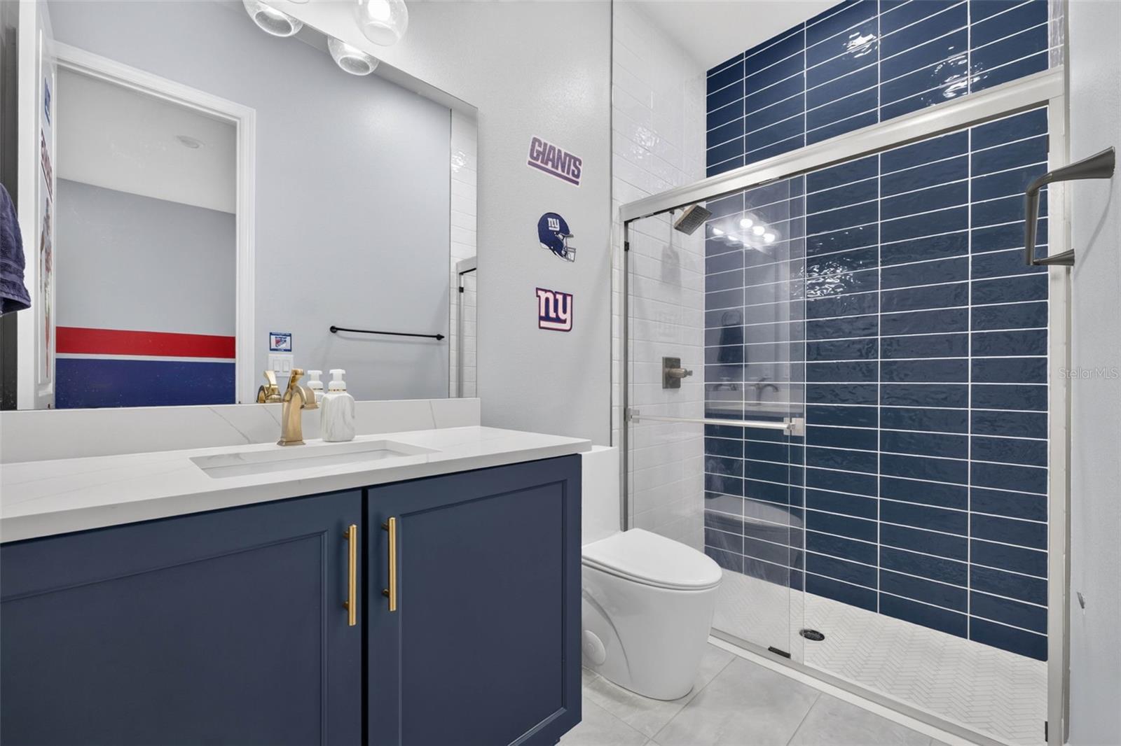 3210 TOUR TRCE — photo 53