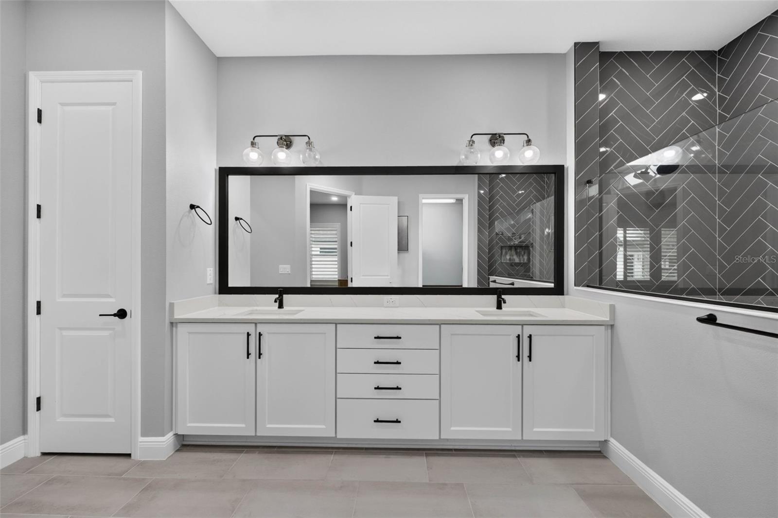 3210 TOUR TRCE — photo 32