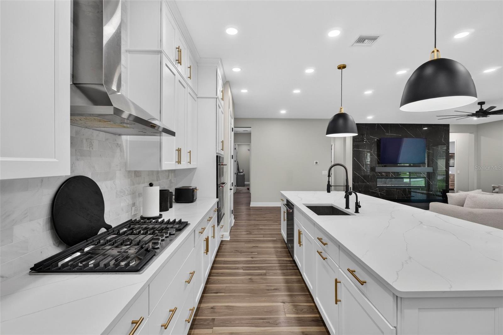 3210 TOUR TRCE — photo 19
