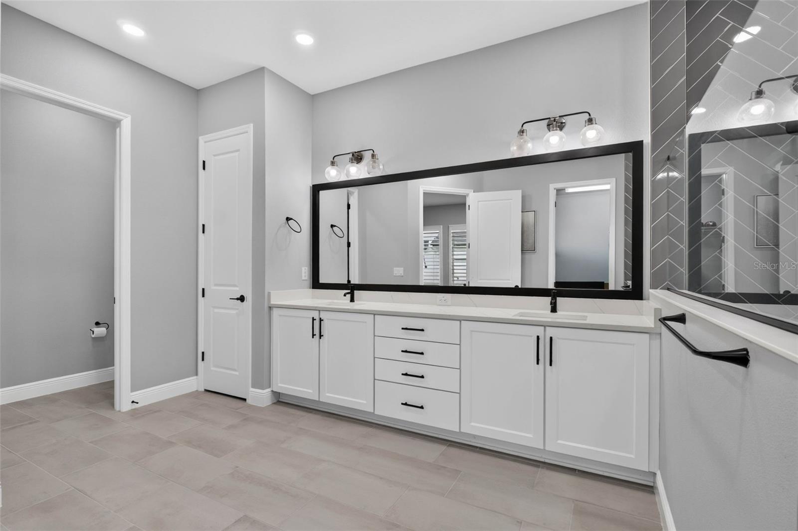 3210 TOUR TRCE — photo 33