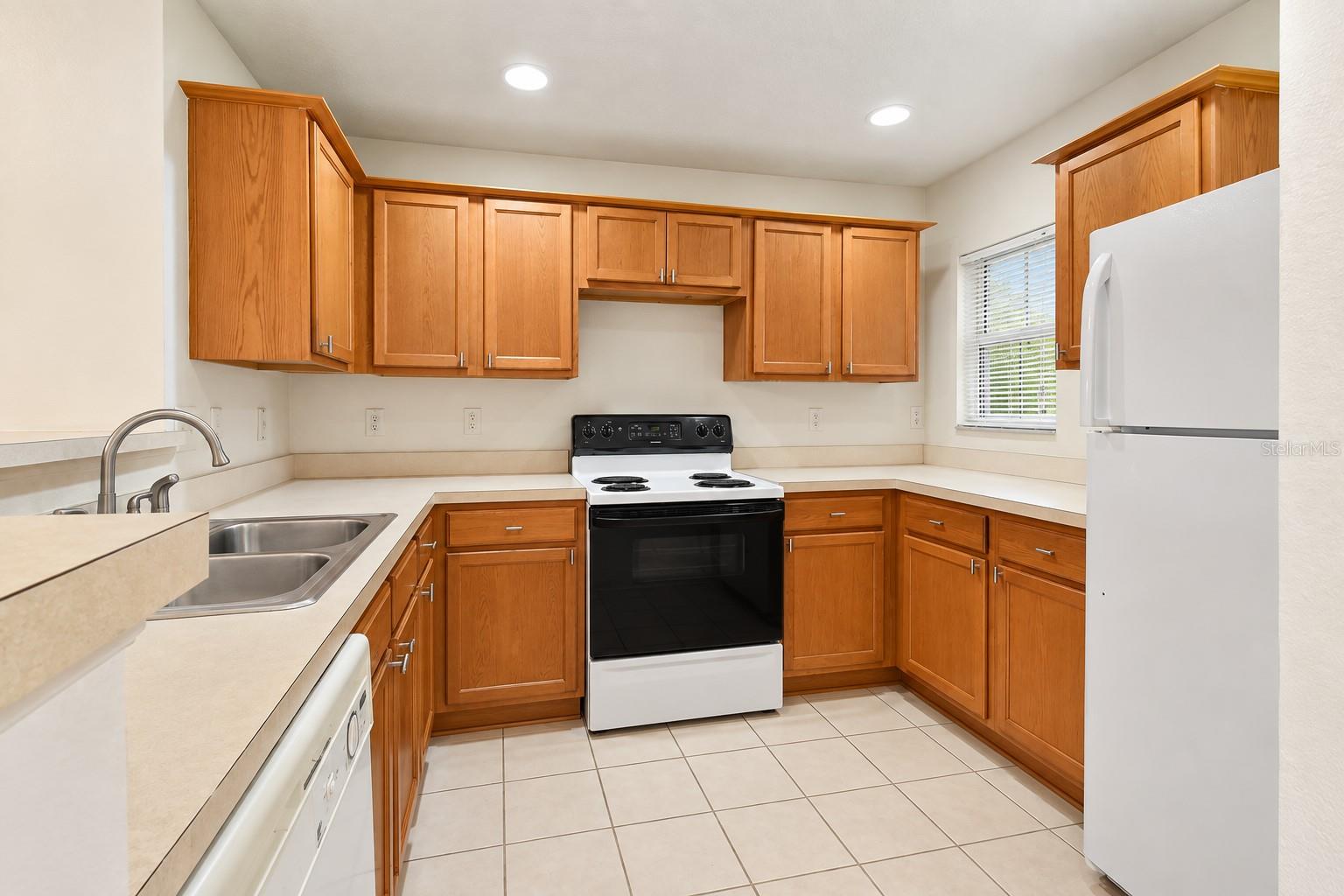 4887 TUSCAN LOON DR — photo 6