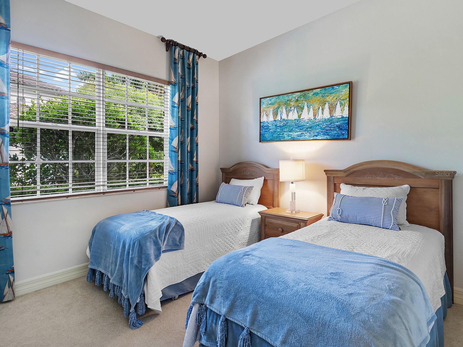 6906 BELMONT CT — photo 44