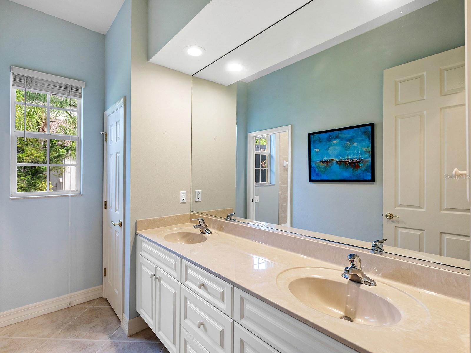 6906 BELMONT CT — photo 43