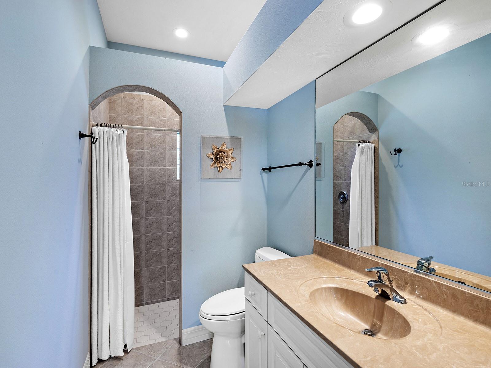 6906 BELMONT CT — photo 48