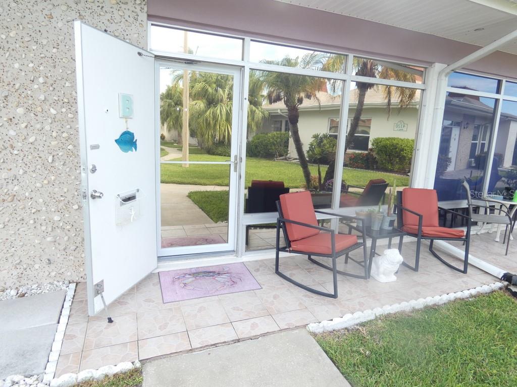 4322 TAHITIAN GARDENS CIR #B — photo 33