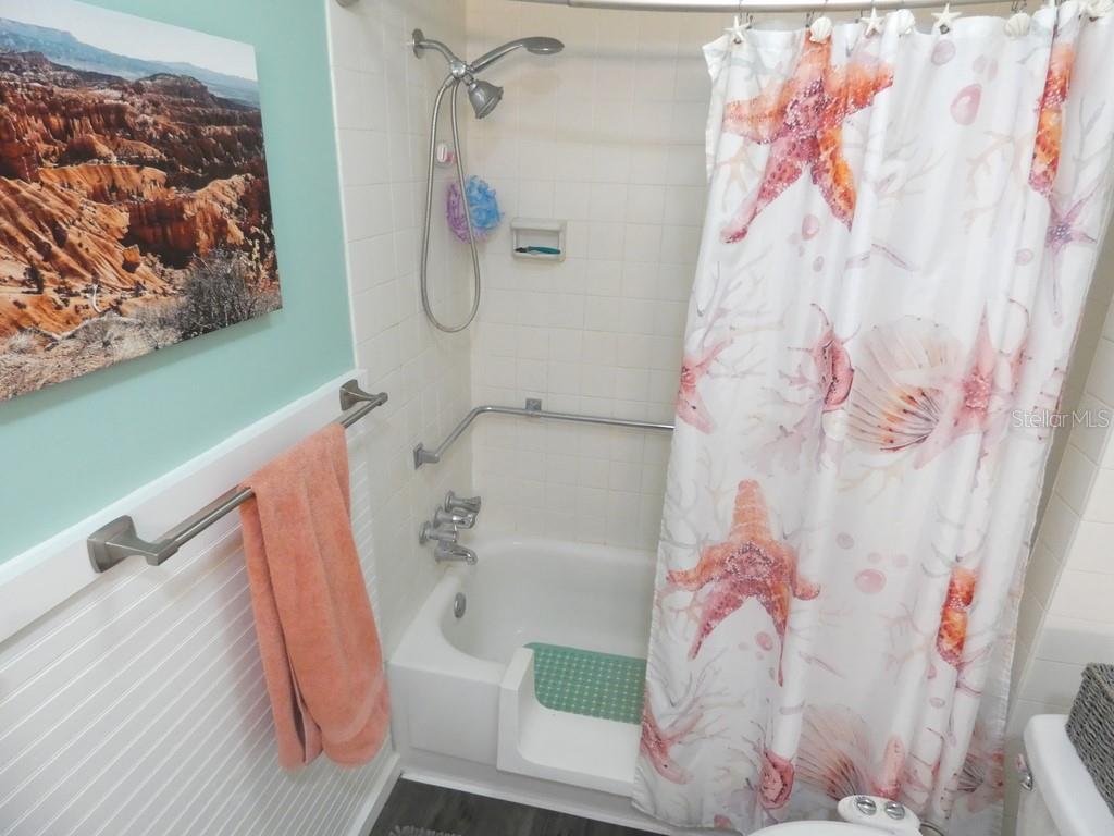 4322 TAHITIAN GARDENS CIR #B — photo 8